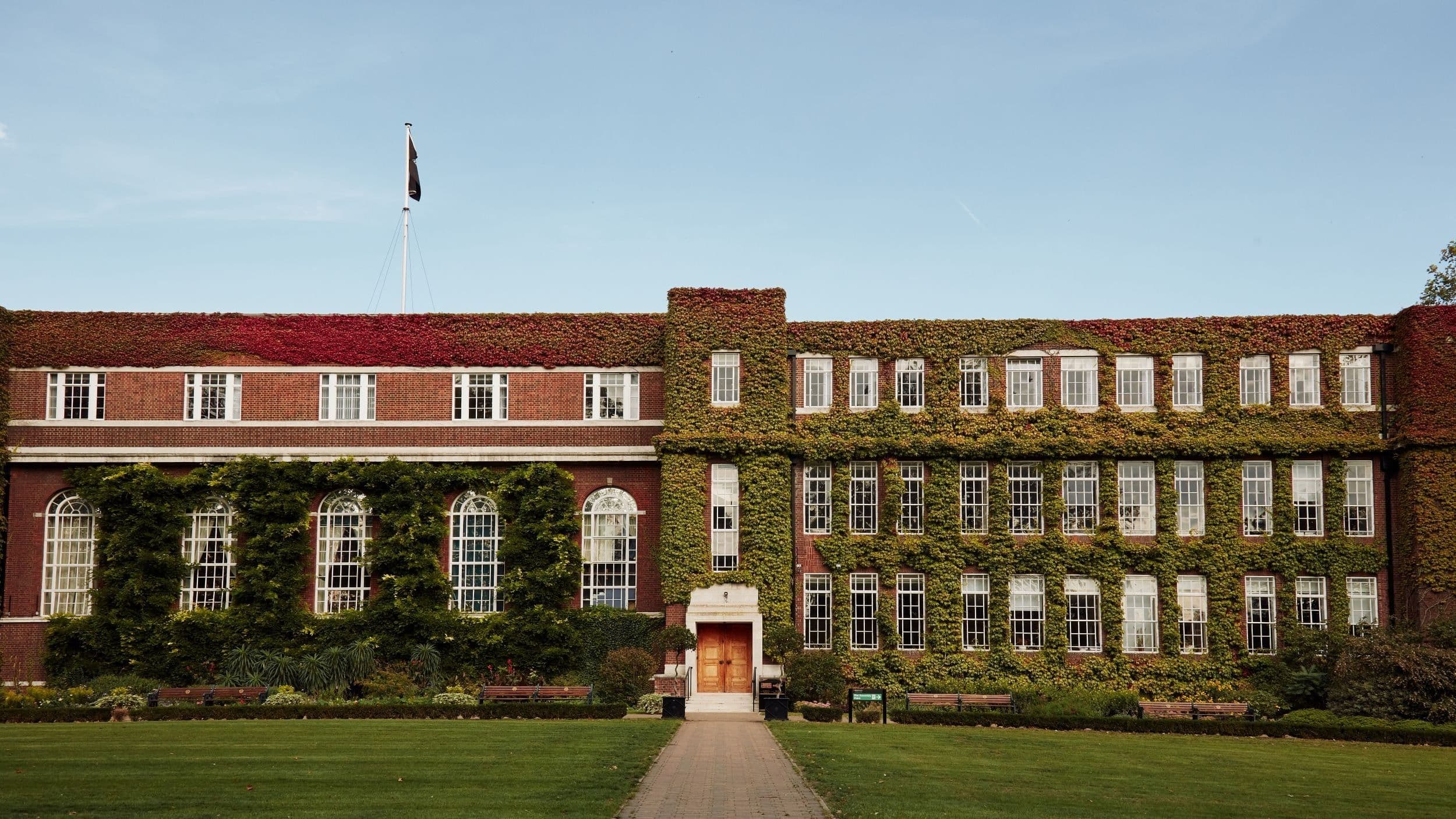Regent's University London campus