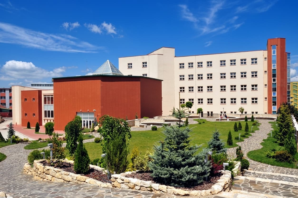 Iuliu Hatieganu University